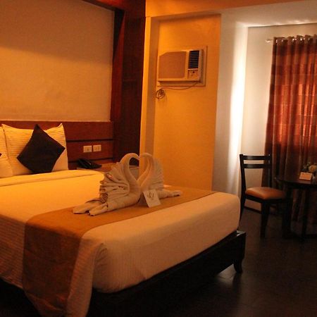 Grace Crown Hotel آنغلوس المظهر الخارجي الصورة