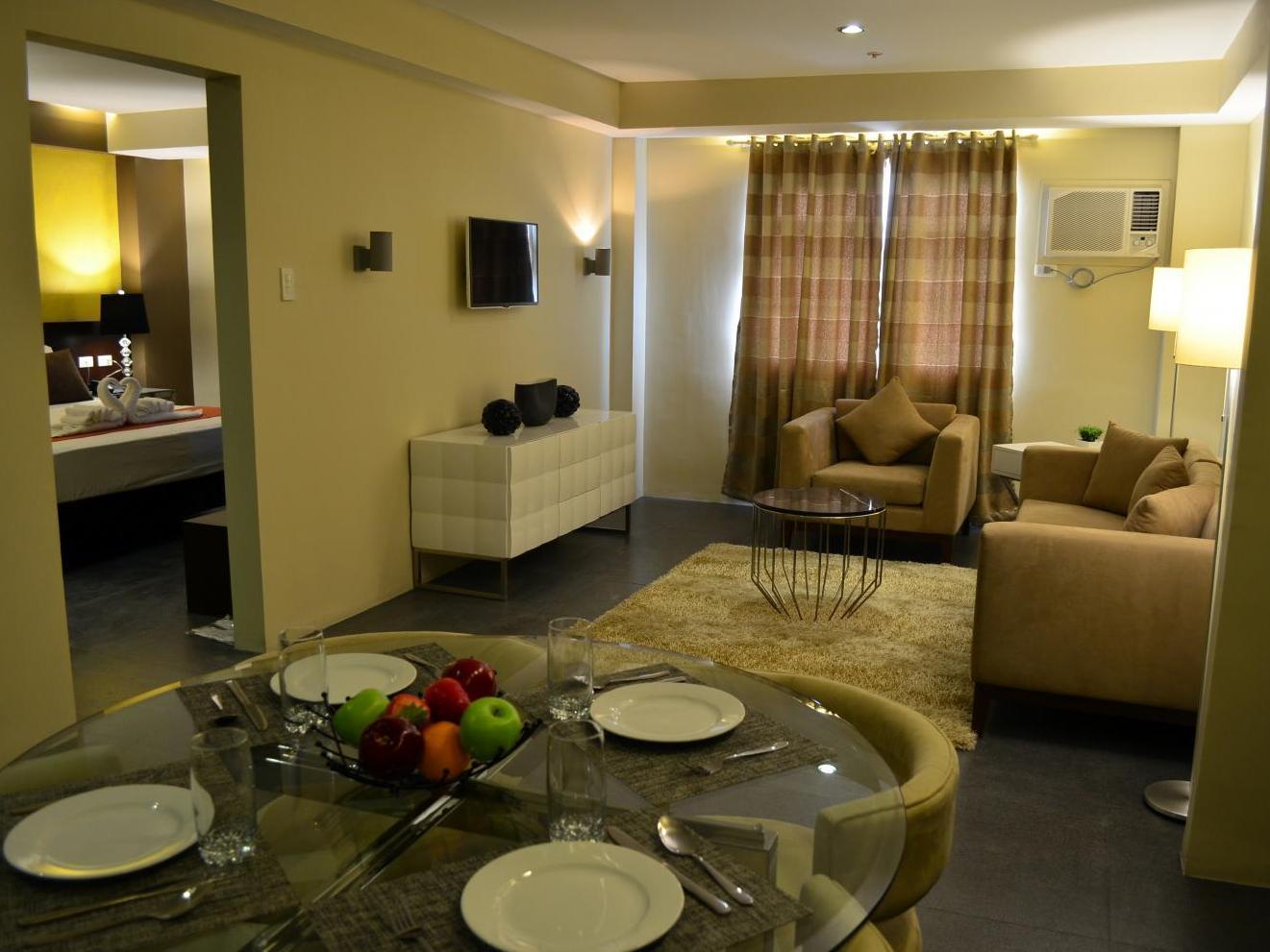 Grace Crown Hotel آنغلوس المظهر الخارجي الصورة