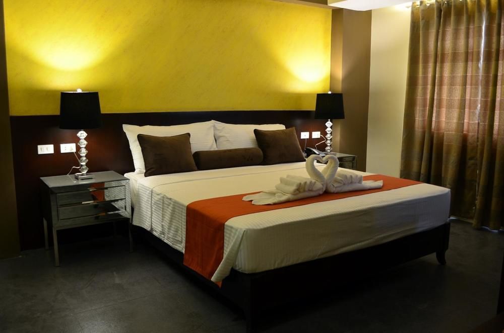 Grace Crown Hotel آنغلوس المظهر الخارجي الصورة