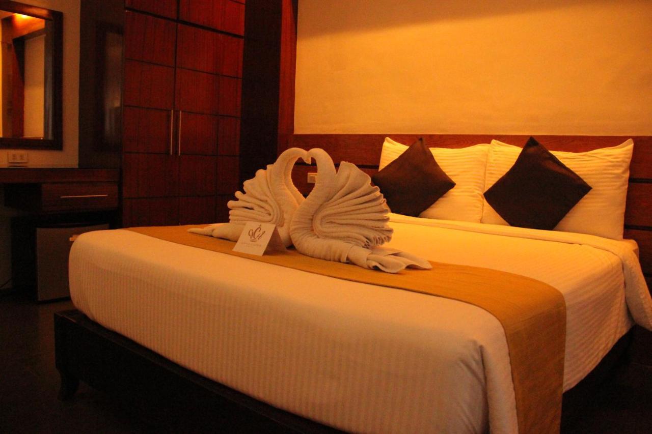 Grace Crown Hotel آنغلوس المظهر الخارجي الصورة