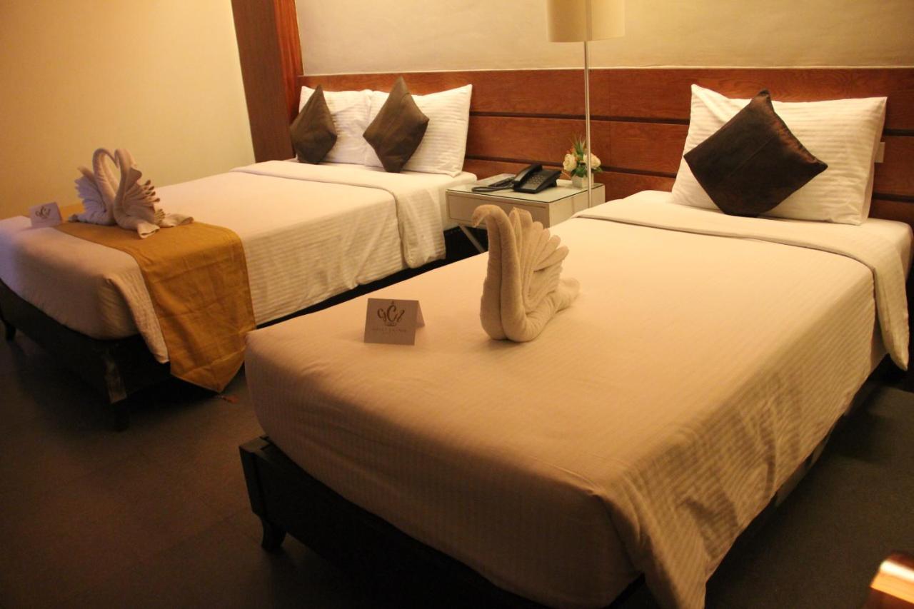 Grace Crown Hotel آنغلوس المظهر الخارجي الصورة