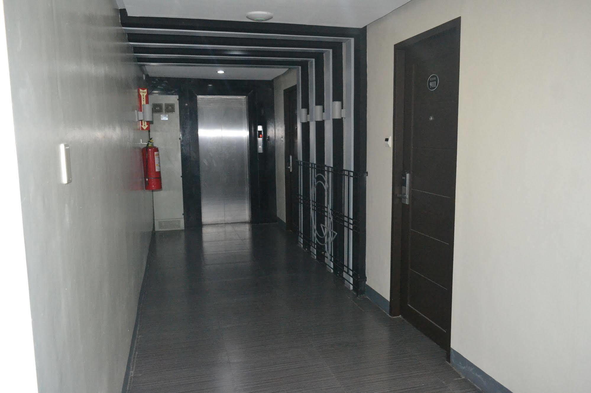 Grace Crown Hotel آنغلوس المظهر الخارجي الصورة